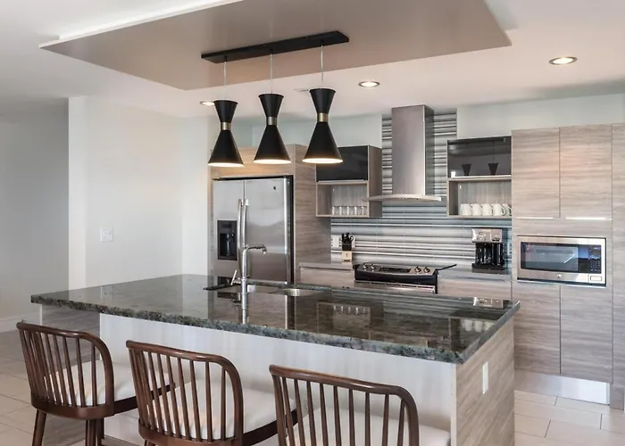 Beautiful In Clearwater - 2bd