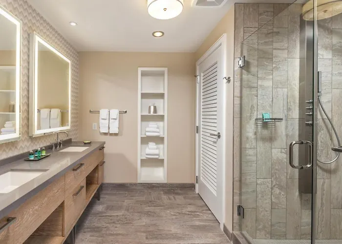 Hotel Beautiful In Clearwater - 2bd *